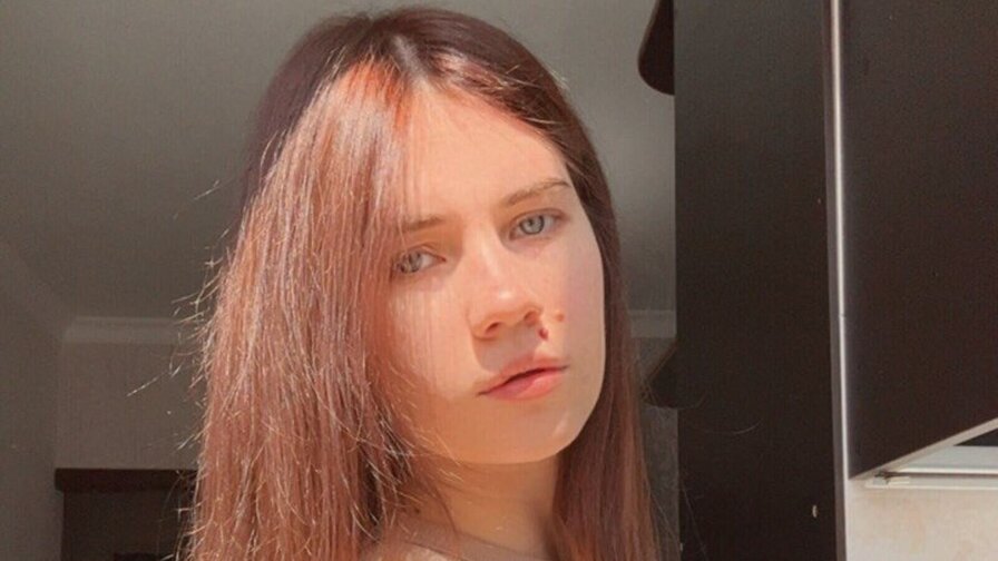 EvaLovilova